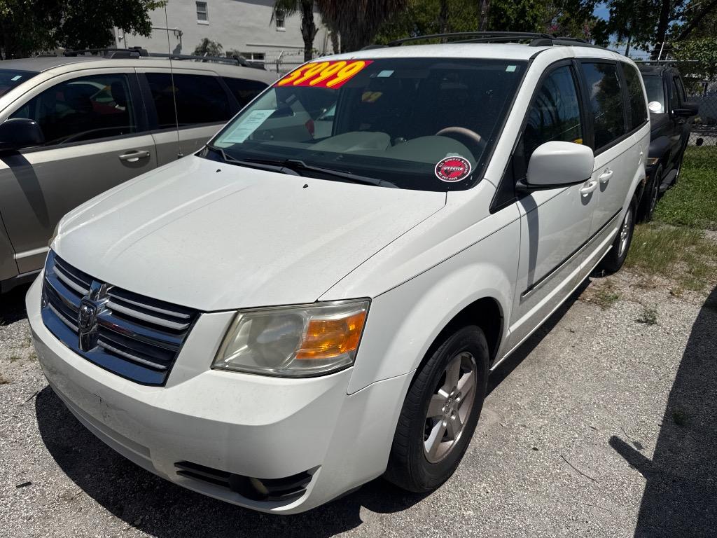 2009 Dodge Grand Caravan SXT's photo