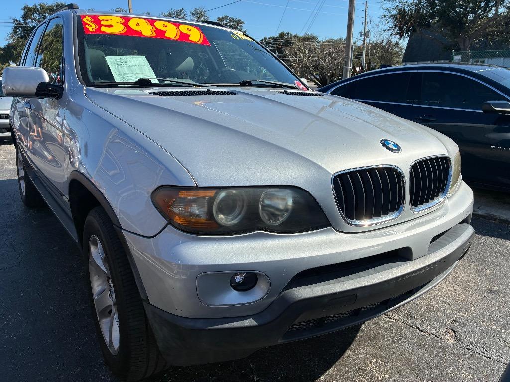 2005 BMW X5 3.0i's photo