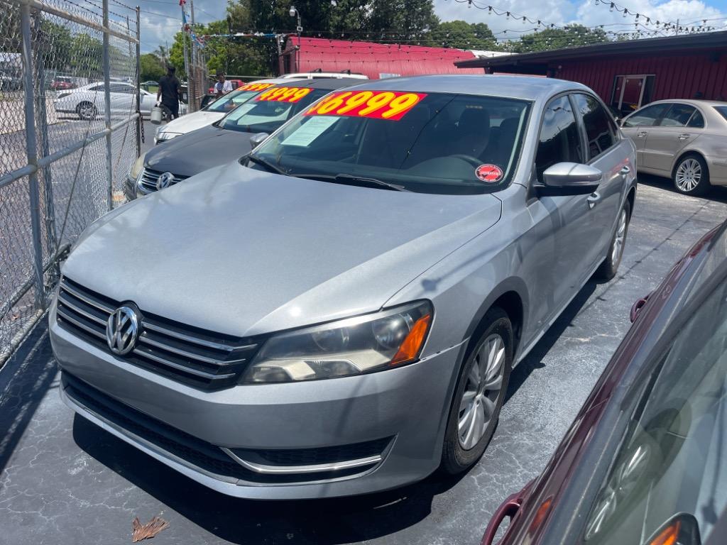 2013 Volkswagen Passat