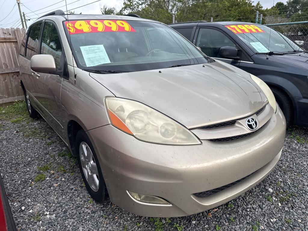 2008 Toyota Sienna
