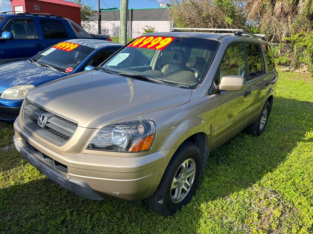 2004 Honda Pilot's photo